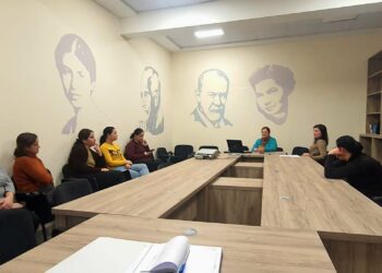 Kurbat e zhvillimit të fëmijës dhe si të nxisim zhvillimin e fëmijës