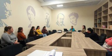 Kurbat e zhvillimit të fëmijës dhe si të nxisim zhvillimin e fëmijës