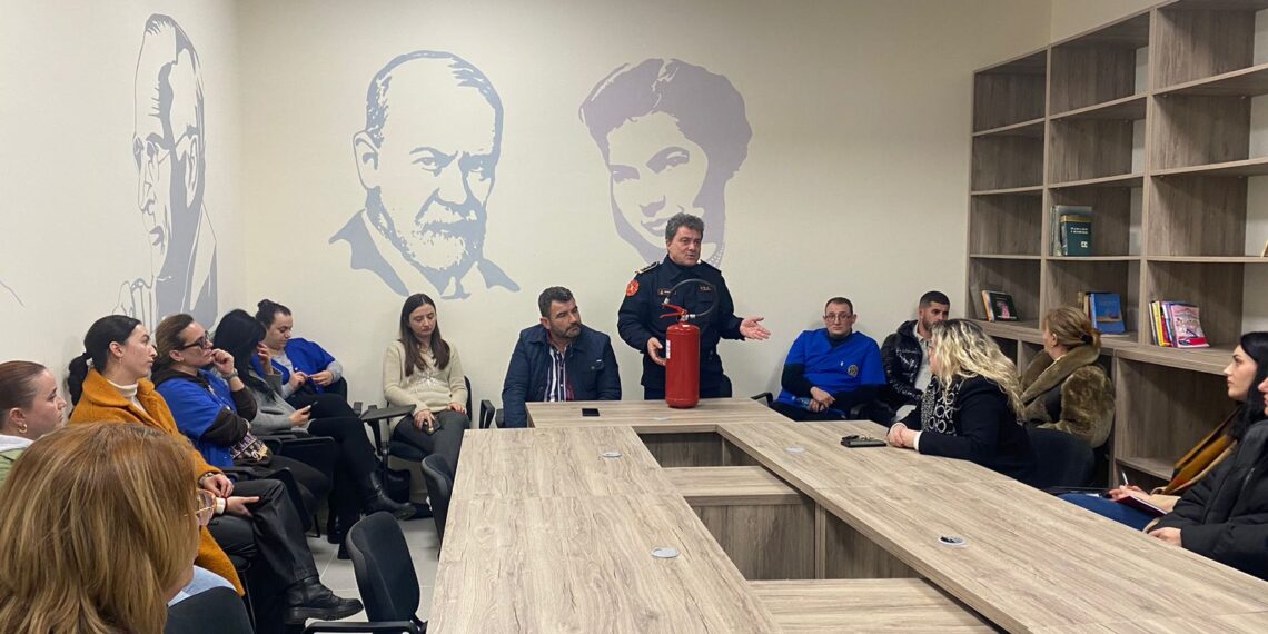 Program trajnimi për sigurinë në punë dhe sigurinë nga zjarri për punonjësit e QKTRF