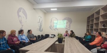 Rëndësia e dinamikave familjare përgjatë ecurisë tek fëmijët me çrregullime të spektrit autik dhe semundjet bashkëshoqëruese dhe trajtimi i tyre te femijët me çrregullime të zhvillimit